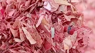 Cacahan uang ditemukan di TPS liar Bekasi