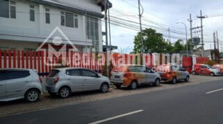 Soal Bahu Jalan Menjadi Tempat Parkir Tetap Perusahaan, Dishub Provinsi Jatim : Kami Segera Cek Kelengkapan Andalalin Bersama Pihak Terkait Soal Bahu Jalan Menjadi Tempat Parkir Tetap Perusahaan, Dishub Provinsi Jatim : Kami Segera Cek Kelengkapan Andalalin Bersama Pihak Terkait