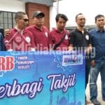 Sinergitas FRB, Bwi1tv dan Alumni SMPN 1Rogojampi, Terwujud Dalam Baksos Pembagian Takjil