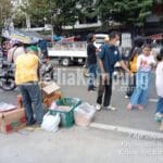 Sinergitas FRB, BWI1TV dan Alumni SMPN 1 Rogojampi, Terwujud Dalam Baksos Pembagian Takjil di Banyuwangi