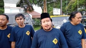Pengukuhan Puluhan Anggota Indonesia Kijng Club Banyuwangi, dibarengi Baksos di Depan Pendopo Sritanjung Banyuwangi