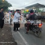 Komunitas Driver MTD Kecamatan Kabat Bersama DPBB Berbagi Takjil