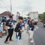 Tak Mau Hilang Kesempatan, Gowes SRJ Juga Turut Membagikan Takjil Gratis di Bulan Ramadhan