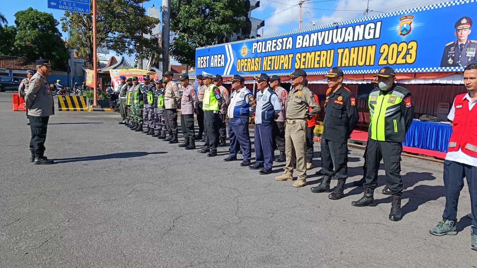 Laksanakan Giat Operasi Ketupat Guna Memaksimalkan Kenyamanan Pemudik Ops Ketupat 2023 Polresta Banyuwangi