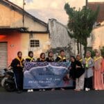 PMR MAN 2 Jember Lakukan Gerakan Bersih – Bersih Masjid dan Bagi Sembako