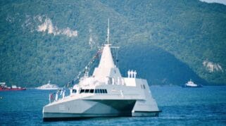 Prestasi Industri Pertahanan Indonesia: KRI Kerambit-627, KRI Halasan-630, Dan KRI Golok-688 Di Pameran Langkawi International Maritime and Aerospace