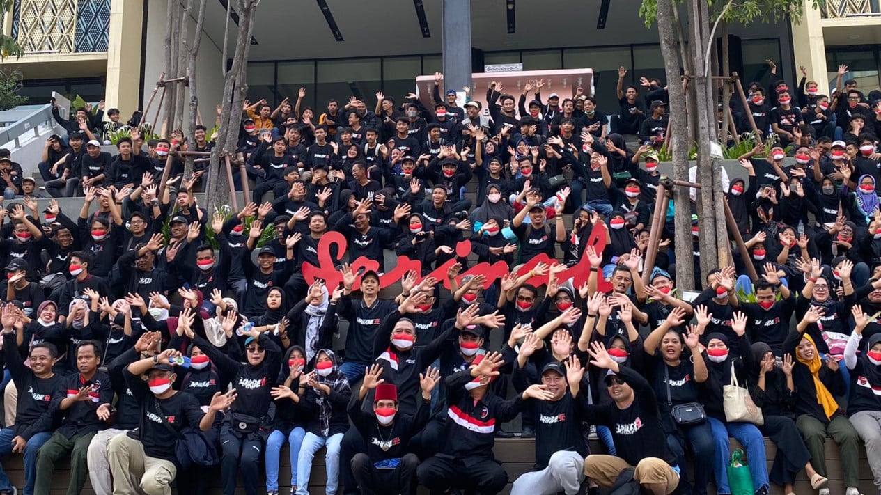 Peringatan 25 Tahun Reformasi, Barikade 98 Dukungan Presiden Jokowi 3 Periode Aktivis Barikade 98 menggelar peringatan 25 Tahun Reformasi di Jakarta