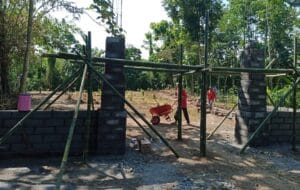 pembangunan makam desa padomasan