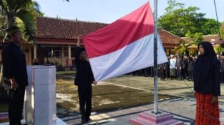 Upacara Hardiknas 2023 SMPN 2 Rogojampi