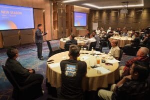 Erick Thohir Ajak Para Stakeholder Membangkitkan Semangat Sepak Bola Nasional Indonesia