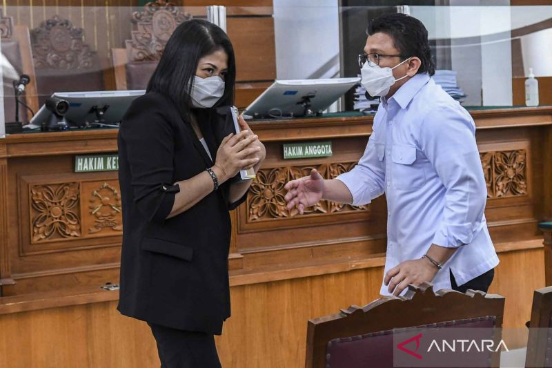 Upaya Permohonan Hukum Kasasi: Ferdy Sambo, Putri Candrawathi, Dan Kuat Ma'ruf Hangat Di Media Sosial