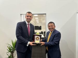 Wamenhan M. Herindra Hadiri IDET 2023: Pertemuan Di Ceko Untuk Peningkatan Kerja Sama Di Bidang Pertahanan Negara