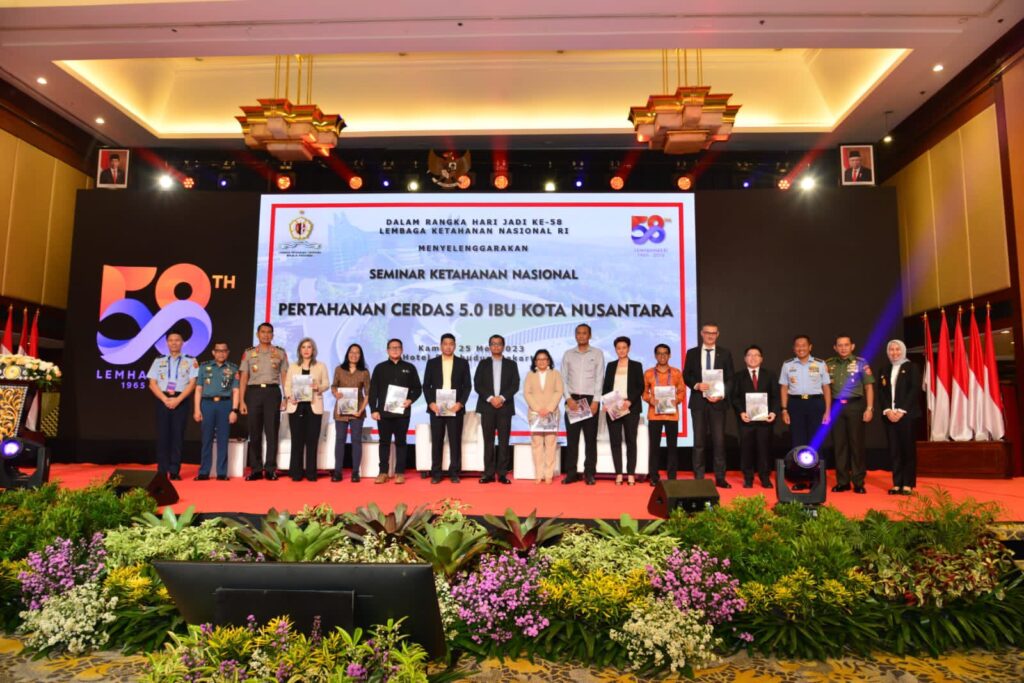 Menhan Prabowo Subianto Usulkan Smart Defense & Dual Strategy Untuk Keamanan Ibu Kota Nusantara Menhan Prabowo Subianto Usulkan Smart Defense & Dual Strategy Untuk Keamanan Ibu Kota Nusantara