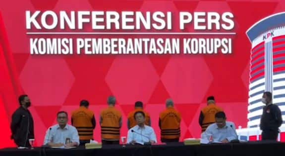 konfrensi pers kpk jambi
