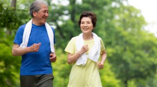 Tips Menjaga Kesehatan Di Masa Tua: Manfaat Aktivitas Fisik Secara Teratur