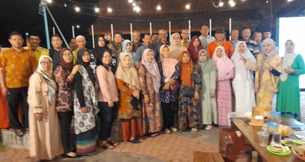 pelepasan guru purna tugas smpn 3 rogojampi