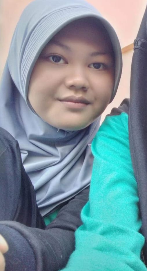 Juara Karya Puisi "Rumah Tak Bernyawa", Azzahra Anirmala Sekar Kedaton Dari MTsN 8 Banyuwangi Berhasil Memenangkan Festival Sastra 2023