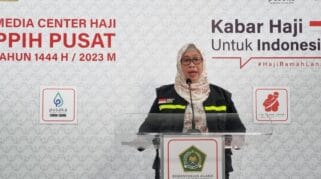 Perjalanan Mengharukan Jemaah Haji: Mulai 1 Juni 2023, Mereka Menuju Mekkah untuk Ibadah Umrah di Masjidil Haram