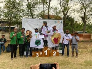 Atlit Asal Banyuwangi, Syabila Putri Ramadhani Berhasil Meraih Dua Emas di Kompetisi Berkuda di Banyuwangi