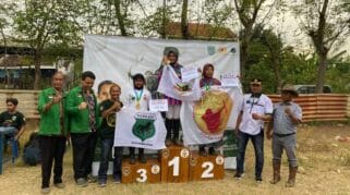 Atlit Asal Banyuwangi, Syabila Putri Ramadhani Berhasil Meraih Dua Emas di Kompetisi Berkuda di Banyuwangi