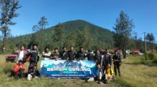 Hari Lingkungan Hidup Sedunia 2023, Komunitas Pendaki Banyuwangi Lakukan “Bersih Gunung di Banyuwangi