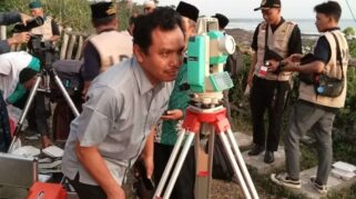 Tim BHR Kemenag Banyuwangi, Lakukan Rukyatul Hilal Dzulhijah Di Pantai Alaspurwo di Banyuwangi