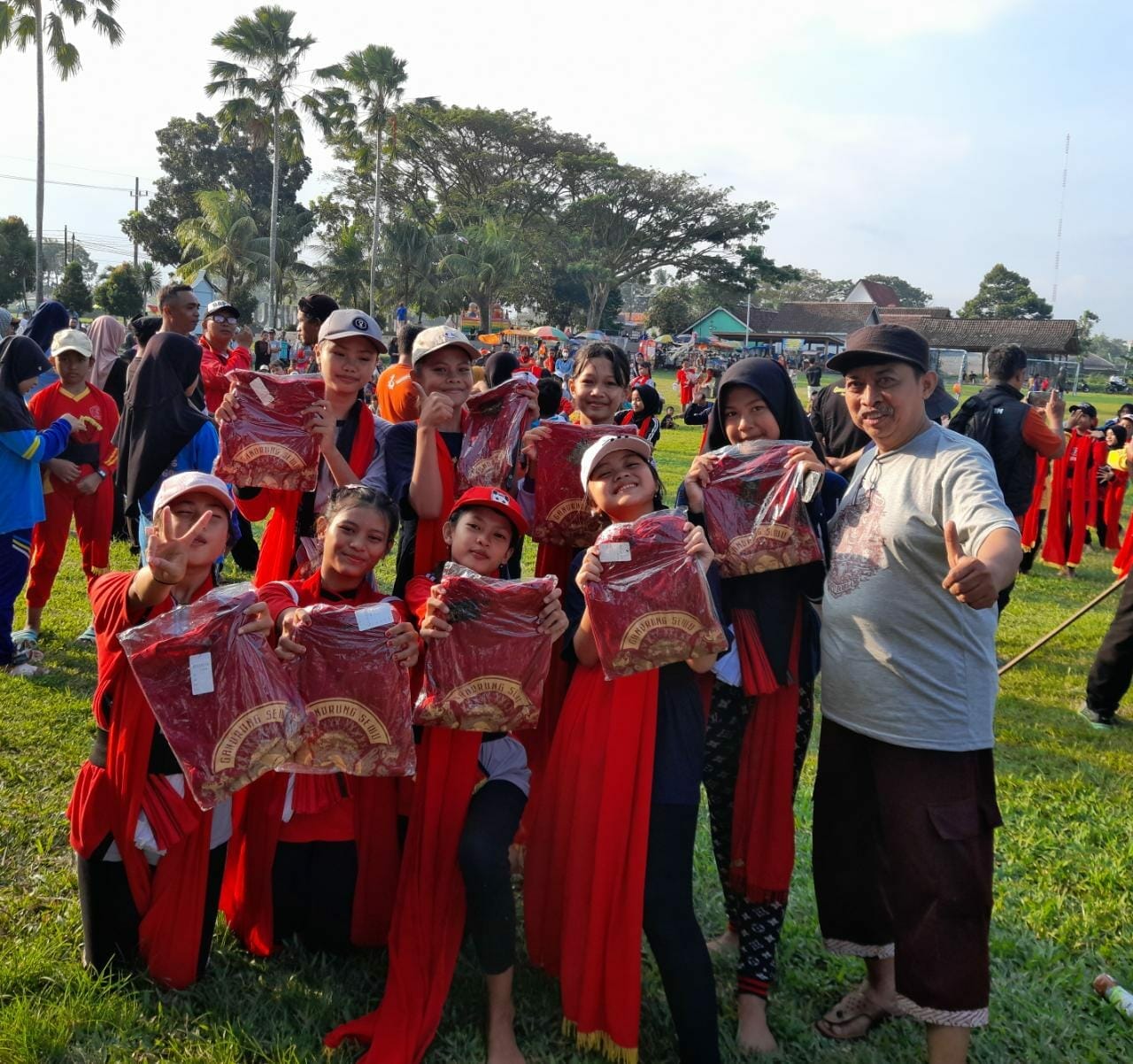 Ratusan Siswi Ikut Seleksi Penari, Dalam Rangka B-Fest Gandrung Sewu 2023