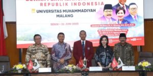 UMM Dihargai Wantimpres Atas Kontribusinya dalam Indonesia Emas 2045 di Jember
