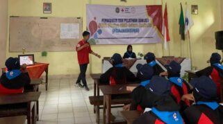 diklat pmr smp islam ambulu jember
