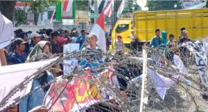 Demo Kejari Jember