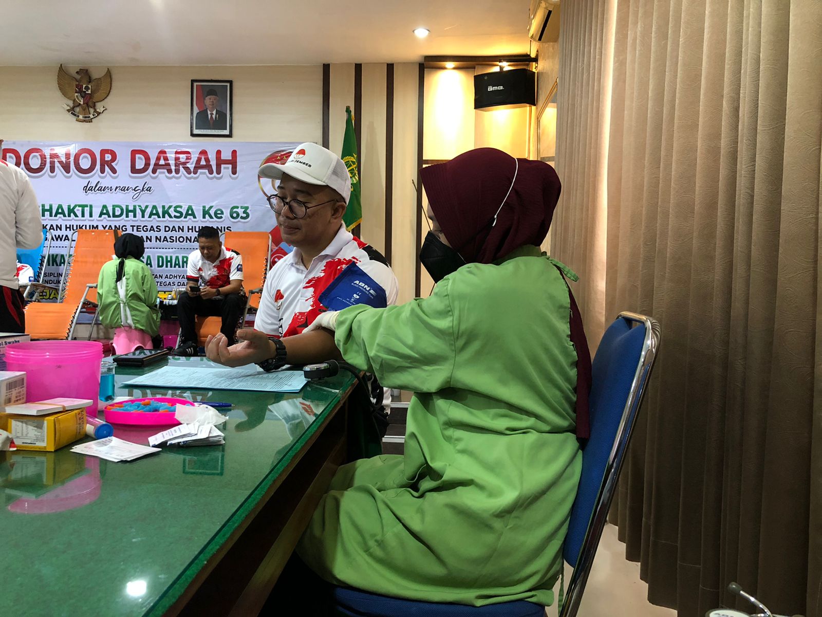 Kejari Jember Rayakan Hari Adyaksa ke-63 Dengan Donor Darah, Sumbangan 25 Kantong Darah Kejari Jember Rayakan Hari Adyaksa ke-63 Dengan Donor Darah, Sumbangan 25 Kantong Darah