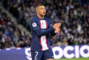 Wali Kota Paris, Keluarkan Kritik Tajam Atas Keputusan PSG Bekukan Striker Kylian Mbappe