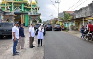 Bupati Banyuwangi Tinjau Progres Perbaikan Jalan Cluring - Cemetuk untuk Peningkatan Mobilitas dan Konektivitas