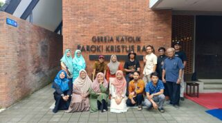Tim Eco Bhinneka Muhammadiyah dan Among (Anak Muda Eco Bhinneka Blambangan)