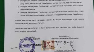 Demo Permohonan Penutupan Tempat Pembuangan Sampah Di Desa Karang Bendo di Banyuwangi