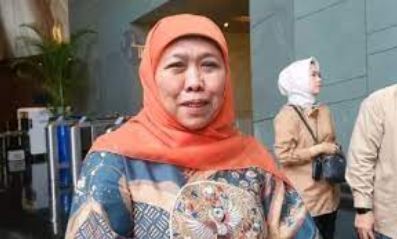 Gubernur Khofifah Indar Parawansa