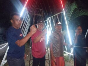 Warga dusun petahunan Jajag