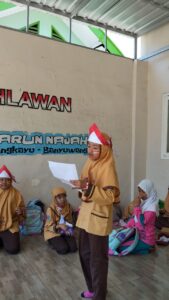 Lomba Puisi Dan Menyanyi MI Darun Najah II Banyuwangi