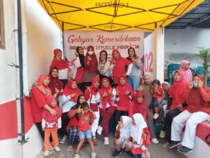 Lingkungan Krajan Pakis Banyuwangi Gelar Senam Zumba dan Jalan Sehat