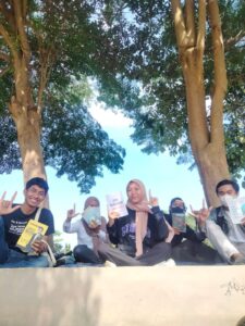 Omah Sinau, Baca Buku Terbuka