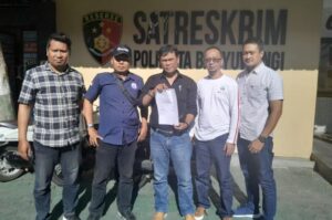 Laporan pencemaran nama baik FRB