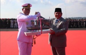 penyerahan dua unit kapal perang baru, KRI Pulau Fani 731 dan KRI Pulau Fanildo 732