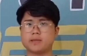 Robert Herison, Ditahan Karena Mengalungkan Bendera Merah Putih ke Anjing