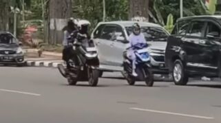 polisi kejar pelanggar lalulintas di bukittinggi
