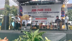 SMK Negeri Darul Ulum Muncar Gelar Job Fair 2023,