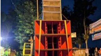 Sound System Raksasa Terbakar Hebat di Karnaval Desa Mangaran