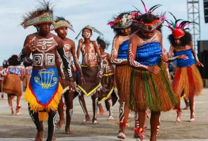 Tarian Tradisional Papua