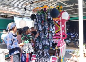 Tradisi dan Filosofi Endog-endogan di Banyuwangi