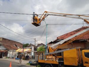 LPJU Dusun Pabrikan Diperbaiki, Warga Merasa Lebih Aman