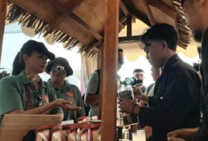 Ajang Promosi Produk Lokal, Stan UMKM Banyuwangi Meriahkan Tour of Kemala 2023